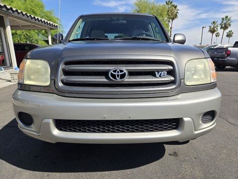 Used 2004 Toyota Sequoia SR5 image 8