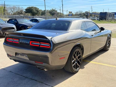 Used 2019 Dodge Challenger R/T Scat Pack w/ Plus Package image 6