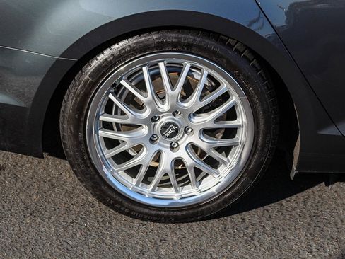 Used 2017 Audi A4 2.0T Ultra Premium w/ Convenience Package image 11