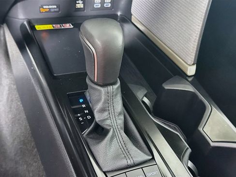 Used 2026 Toyota Camry SE FWD image 16