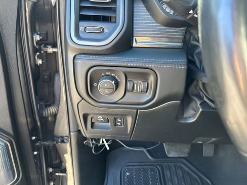 Used 2019 RAM 1500 Limited image 26