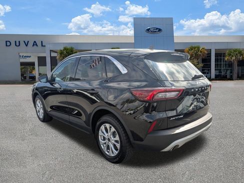 Used 2023 Ford Escape Active image 6