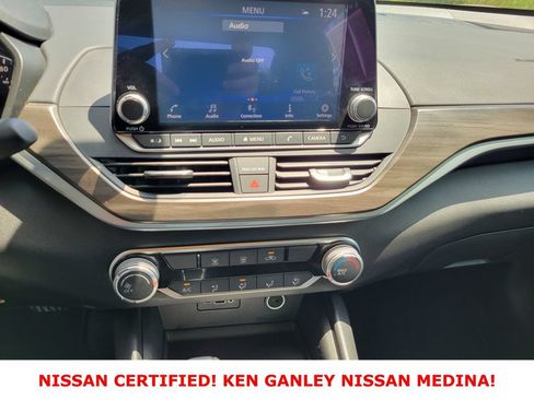 Certified 2025 Nissan Altima 2.5 SV FWD image 26