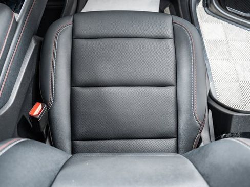 Used 2024 Chevrolet Traverse Z71 w/ Enhanced Driving Package image 34