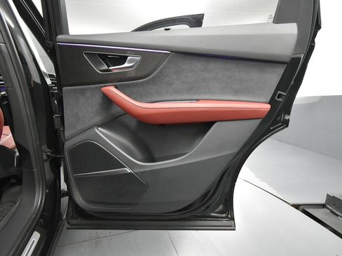 Used 2024 Audi SQ7 Premium Plus image 57