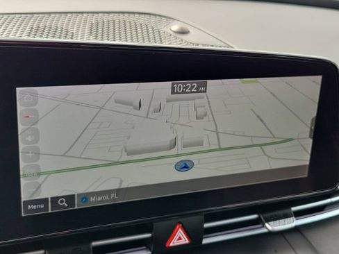 Used 2025 Hyundai Elantra Limited FWD image 30