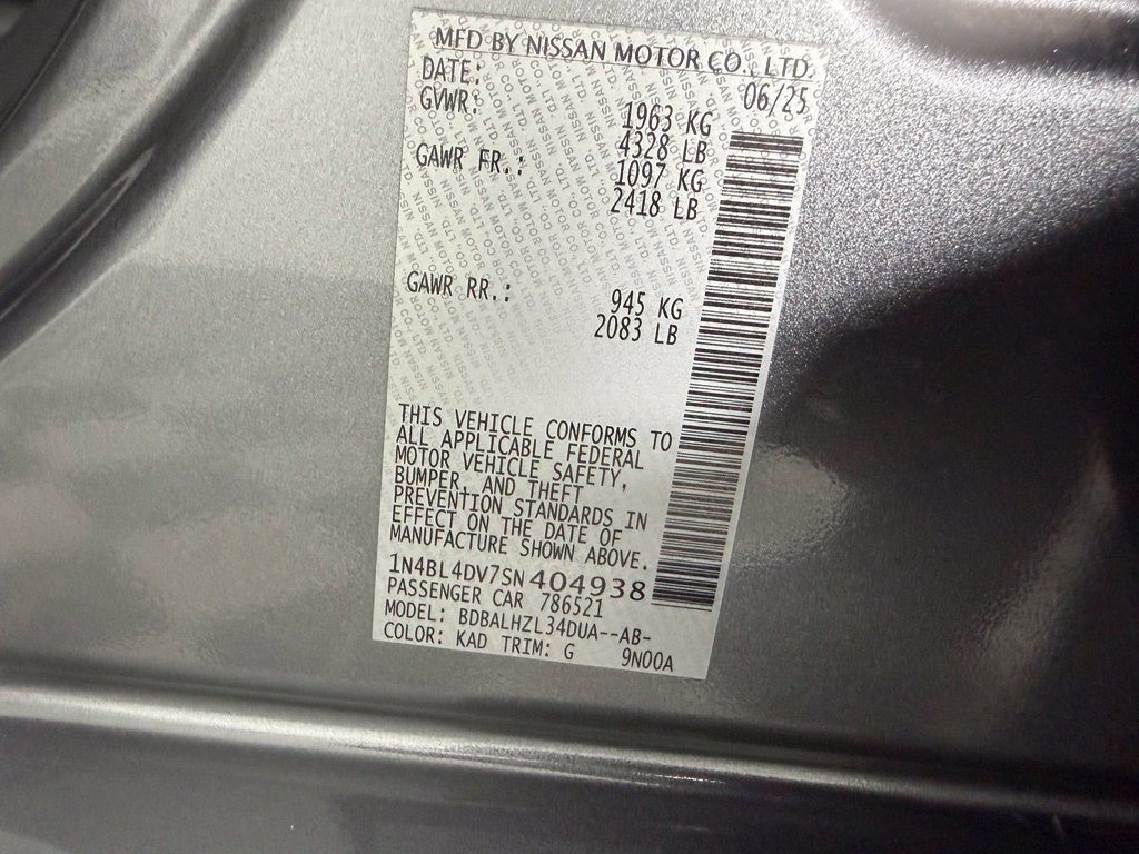 Used 2025 Nissan Altima 2.5 SV FWD image 19