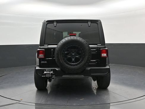 Used 2024 Jeep Wrangler Unlimited Sport AWD/4WD image 6