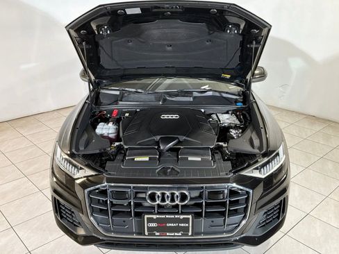 Used 2023 Audi Q8 Premium w/ Convenience Package image 16