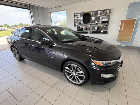 Used 2022 Chevrolet Malibu Premier FWD image 6