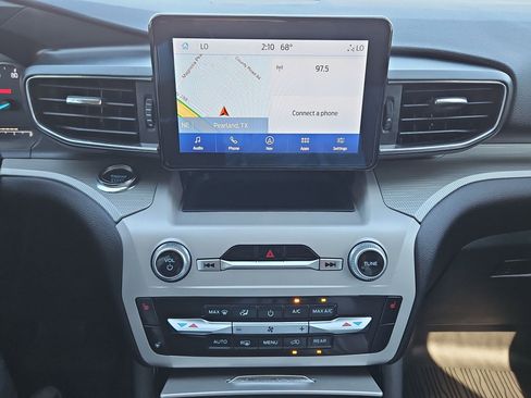 Used 2023 Ford Explorer XLT w/ Equipment Group 202A image 48