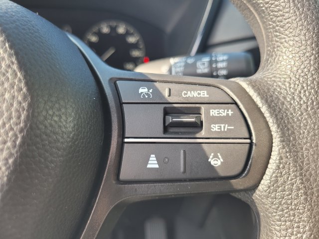 Used 2025 Honda CR-V LX image 27
