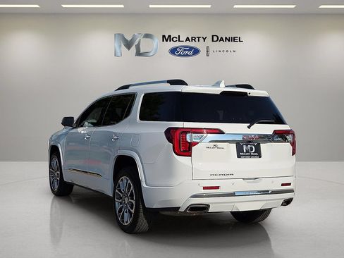 Used 2023 GMC Acadia Denali FWD image 4