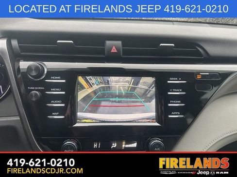Used 2019 Toyota Camry SE image 27