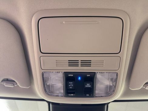 New 2026 Honda Odyssey Elite image 47