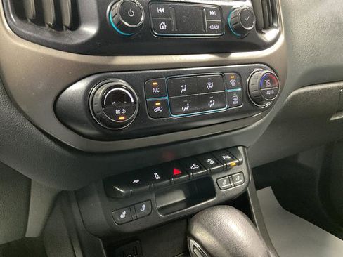 Used 2022 Chevrolet Colorado Z71 image 13
