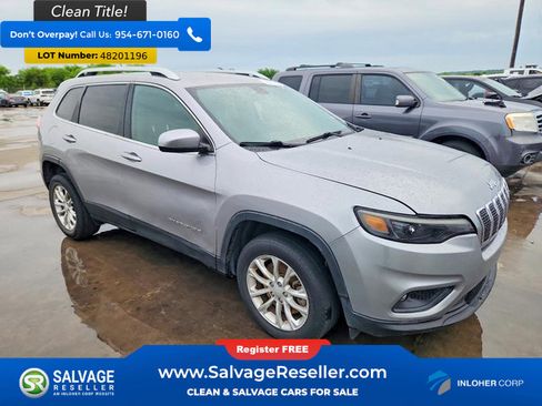 Used 2019 Jeep Cherokee Latitude w/ Popular Appearance Group image 5