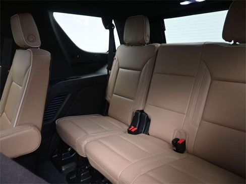 Used 2024 Chevrolet Tahoe Premier image 20