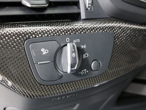 Used 2019 Audi S4 Premium Plus w/ Premium Plus Package image 24