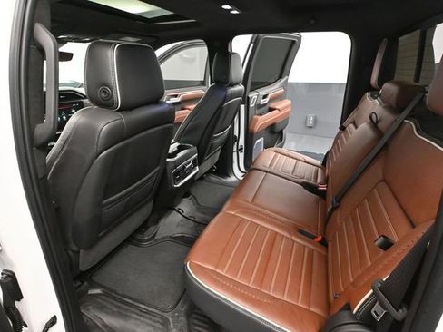 Used 2023 GMC Sierra 1500 Denali Ultimate image 46