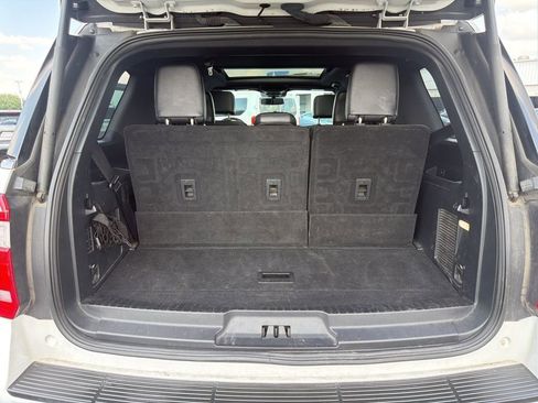 Used 2021 Ford Expedition XLT image 26