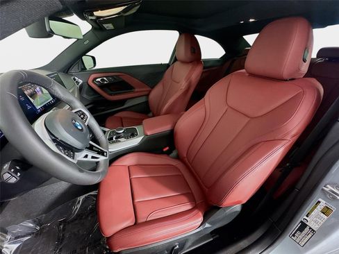 Used 2026 BMW 230i Coupe w/ Premium Package RWD image 11
