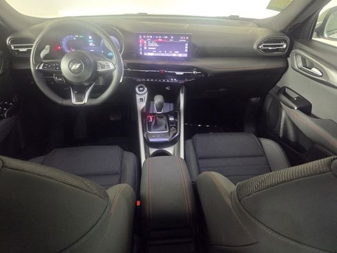 Certified 2025 Dodge Hornet R/T image 27