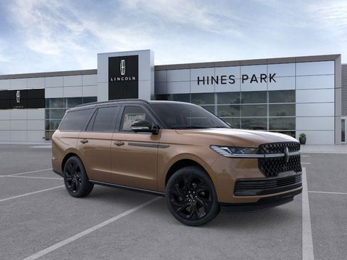 New 2025 Lincoln Navigator Black Label image 7