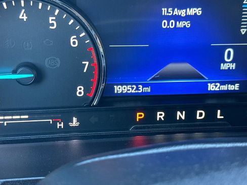 Used 2022 Ford Explorer XLT image 20