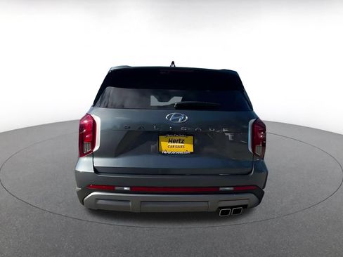 Used 2025 Hyundai Palisade SEL FWD image 10
