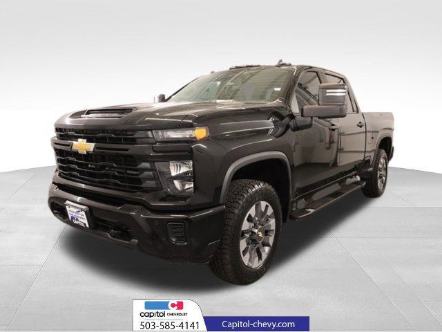 Used 2025 Chevrolet Silverado 2500 Custom w/ Custom Value Package AWD/4WD image 6