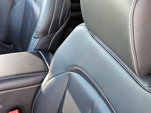 New 2025 Jeep Grand Cherokee L Limited image 25