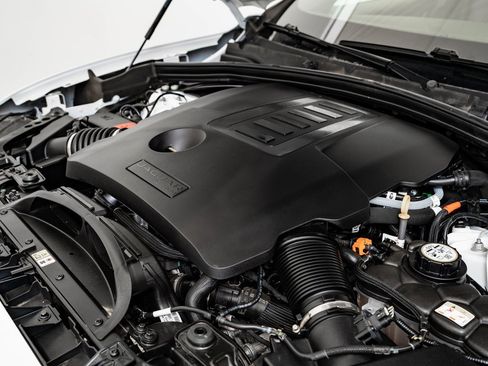 Certified 2024 Jaguar F-PACE R-Dynamic S image 46