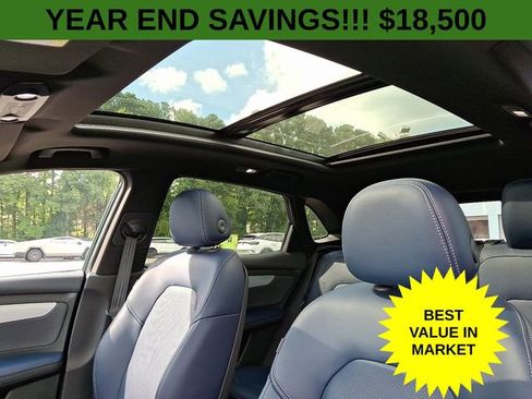 Used 2023 VinFast VF 8 Plus image 16