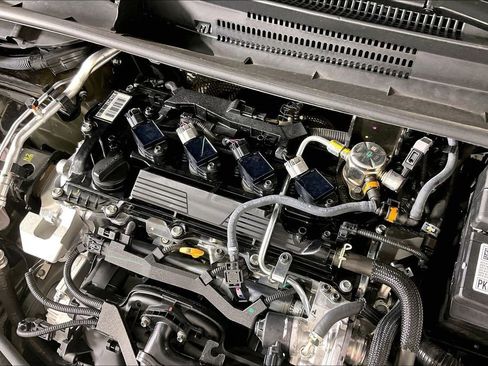 Used 2025 Toyota Corolla LE image 41