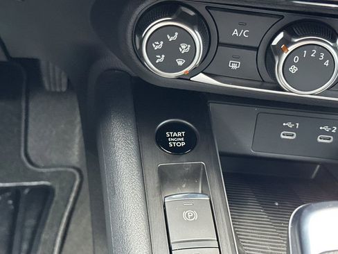 New 2026 Nissan Kicks S image 20