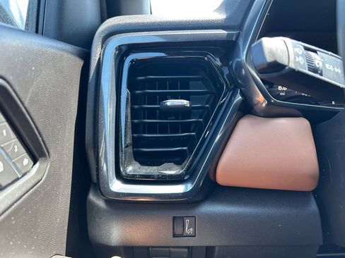 New 2026 GMC Canyon AT4 w/ Technology Plus Package AWD/4WD image 21