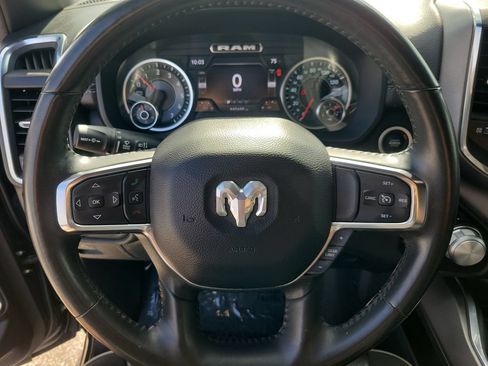 Used 2024 RAM 1500 Laramie RWD image 17