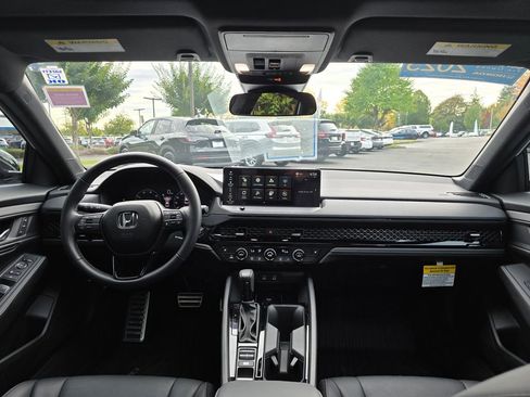 Certified 2025 Honda Accord Sport image 6