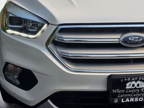Used 2018 Ford Escape Titanium AWD/4WD image 31
