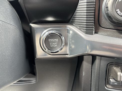 Certified 2025 Ford F150 Raptor AWD/4WD image 31