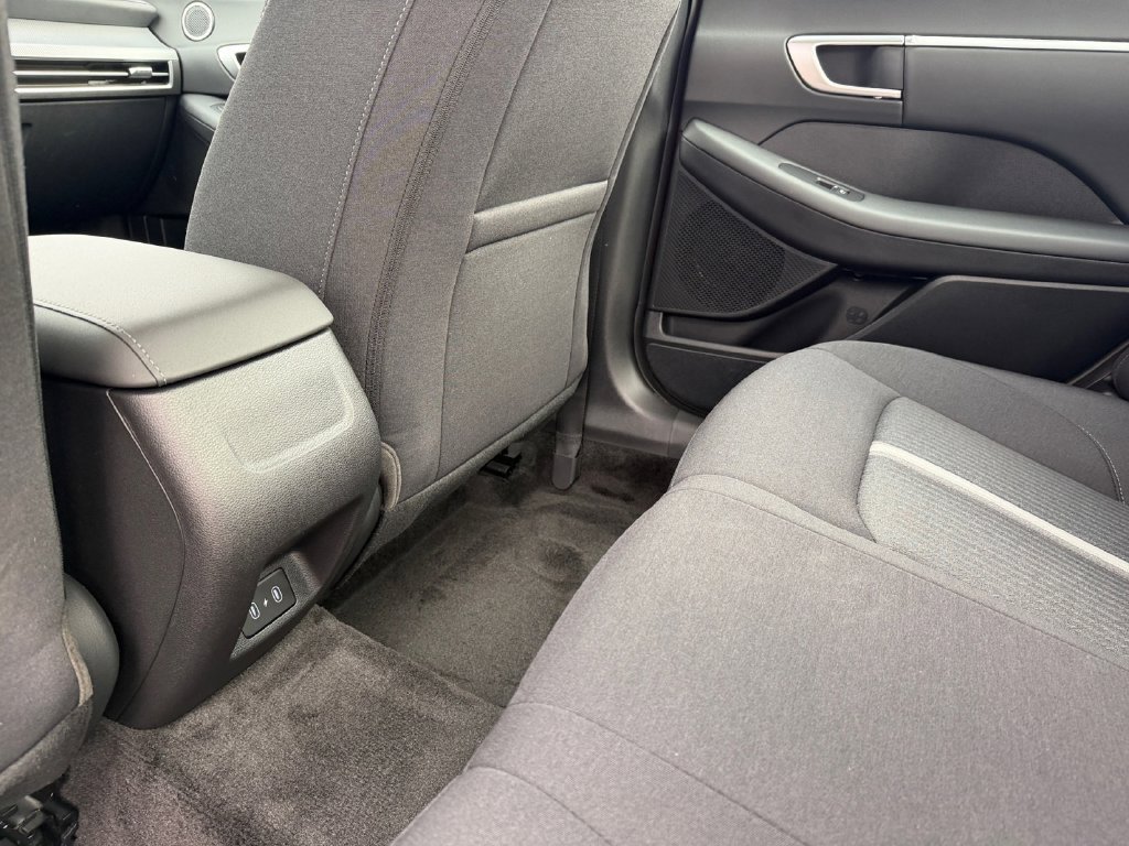 New 2026 Hyundai Sonata SEL FWD image 13
