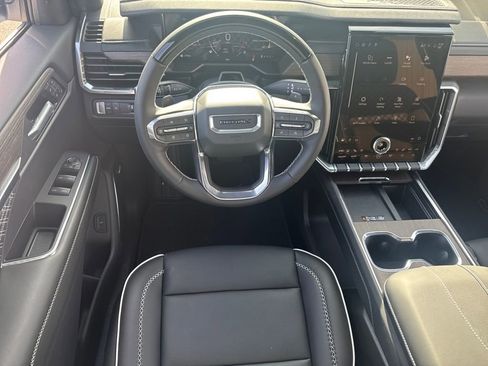 New 2026 GMC Acadia Denali w/ Super Cruise Package image 15