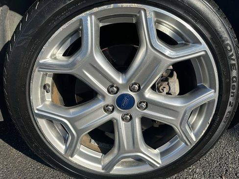 Used 2018 Ford Escape Titanium w/ Ford Safe & Smart Package image 33