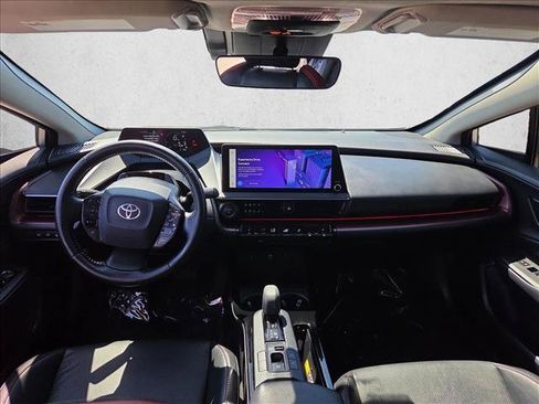 Used 2024 Toyota Prius Prime FWD image 16