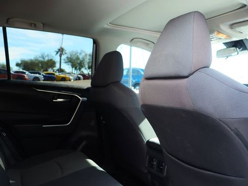 Used 2019 Toyota RAV4 XLE image 28