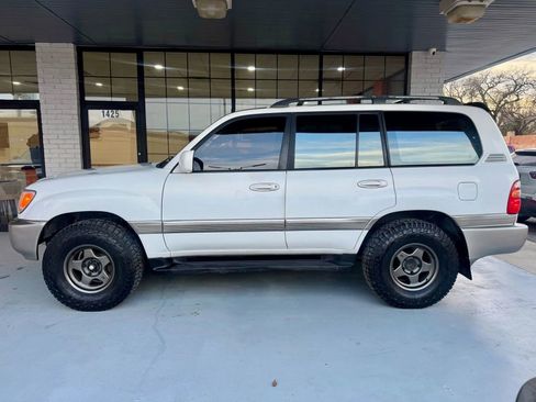 Used 1999 Toyota Land Cruiser image 6