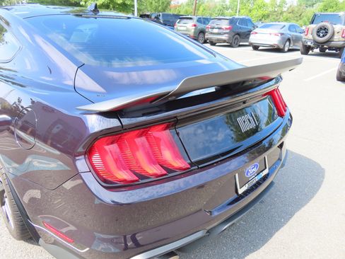 Used 2022 Ford Mustang Mach 1 w/ Mach 1 Handling Package RWD image 11