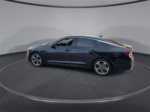 Used 2023 Kia K5 EX image 5