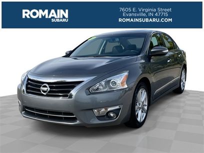 Used 2014 Nissan Altima 2.5 SL w/ Moonroof Package